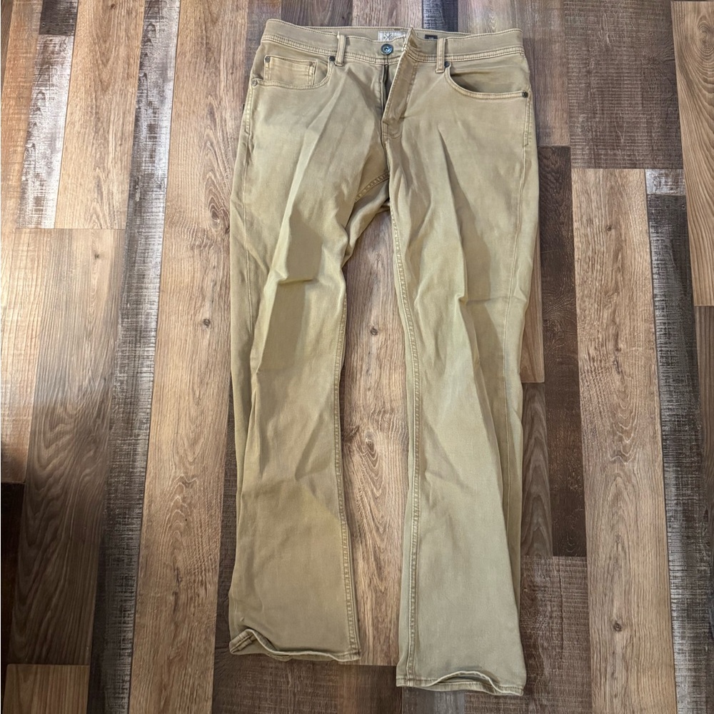 Men's Tan Pants
